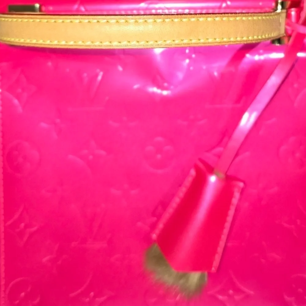 Louis Vuitton Spring Street Neon pu leather monogram pink satchel with fur - Picture 5 of 13